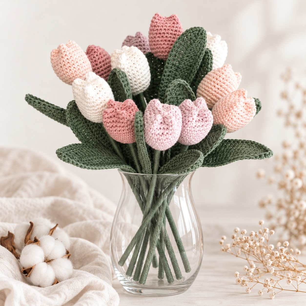 Décoration chambre bébé tricoté tulipe